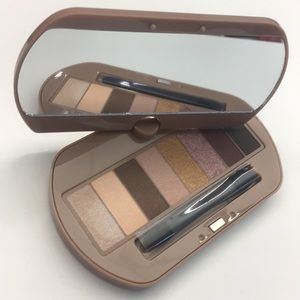 Bourjois Eye Catching Nude eyeshadow Palette